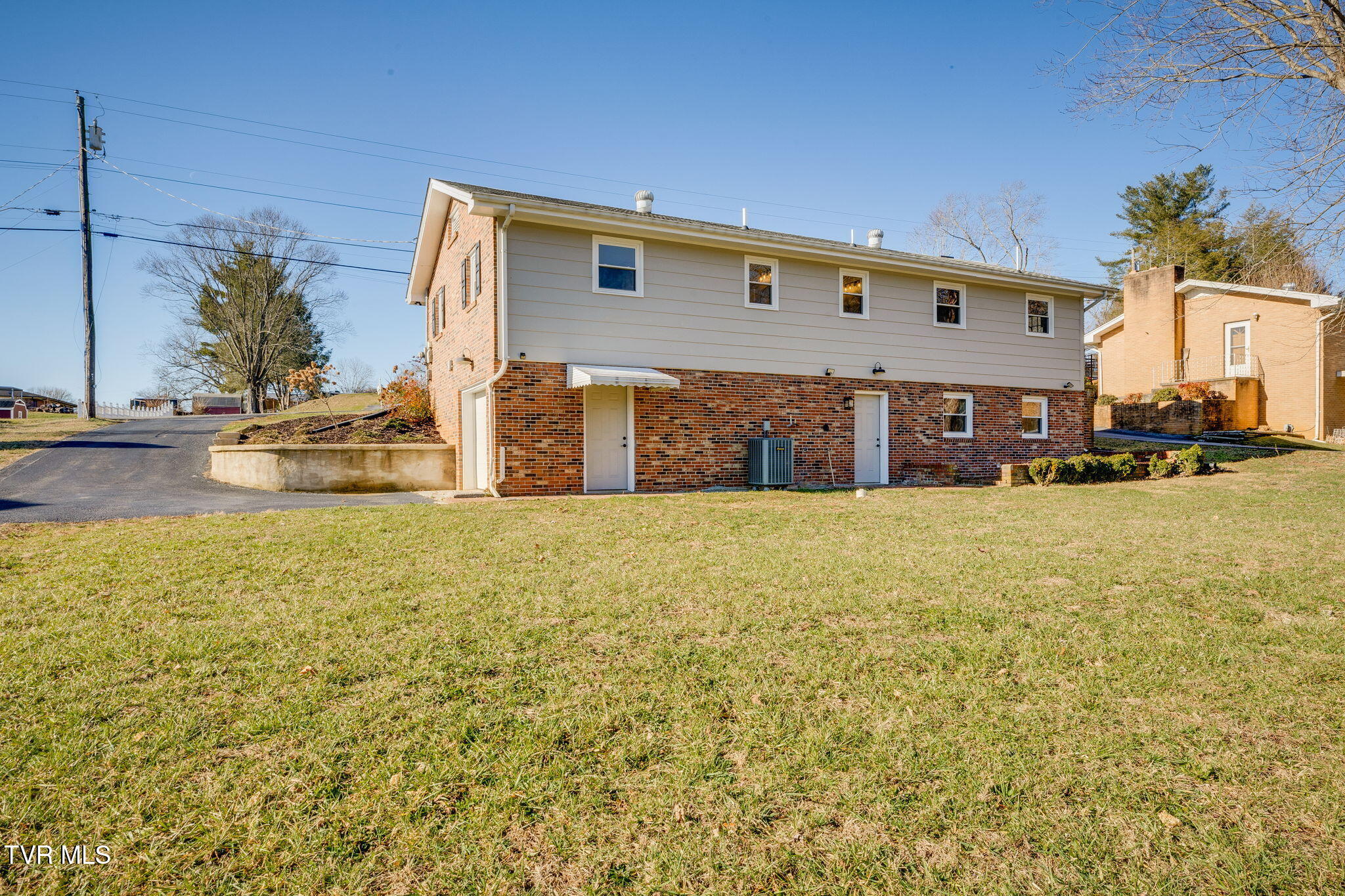 146 Carlton Road Bristol, TN 37620 - Photo 32 of 46 028