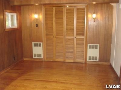 602 Johns Road Effort, PA 18330 - Photo 4 of 9 Gallery Image 4