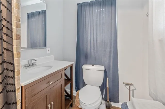 $1,800 | 1205 Beech Street, Westlake, LA 70669