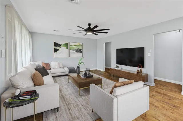 $1,800 | 1205 Beech Street, Westlake, LA 70669