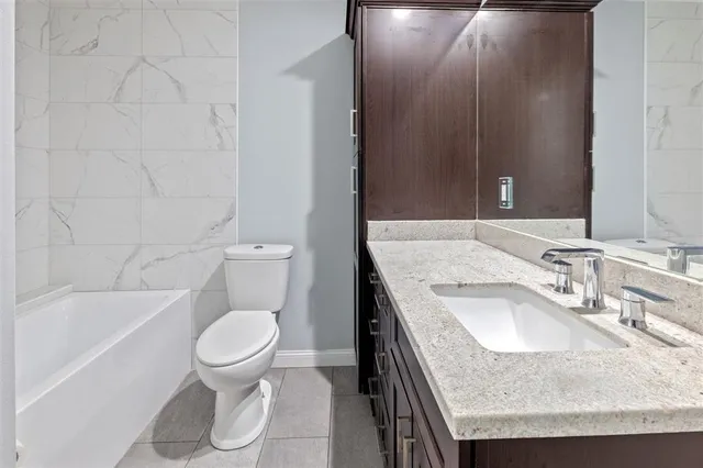 $1,800 | 1205 Beech Street, Westlake, LA 70669