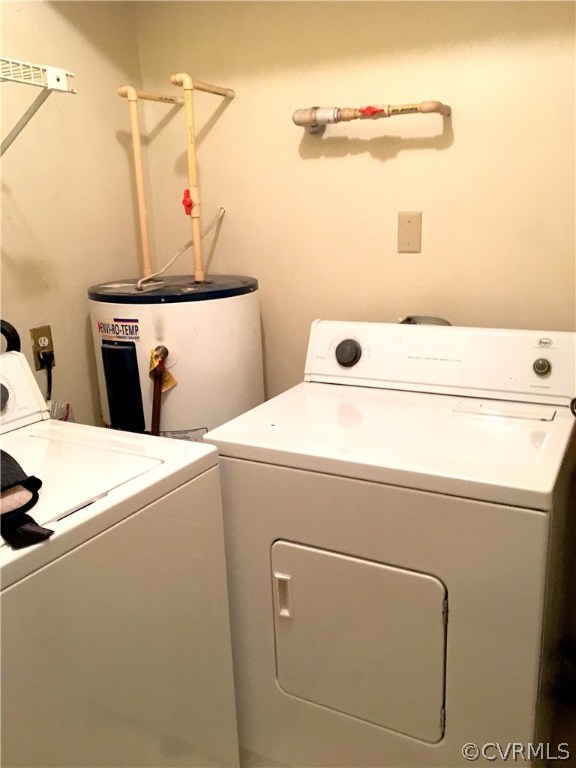123 Turtle Creek Road, Unit 5 Charlottesville, VA 22901 - Photo 13 of 18 a utility room with dryer and washer