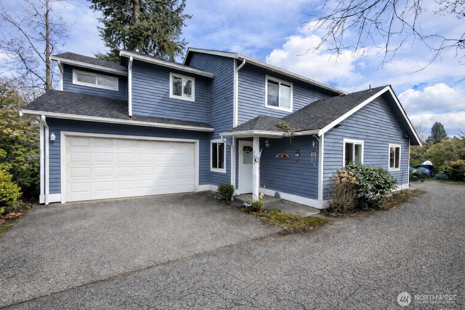 630 90th Street Southwest, Unit A/B Everett, WA 98204 - Photo 2 of 22