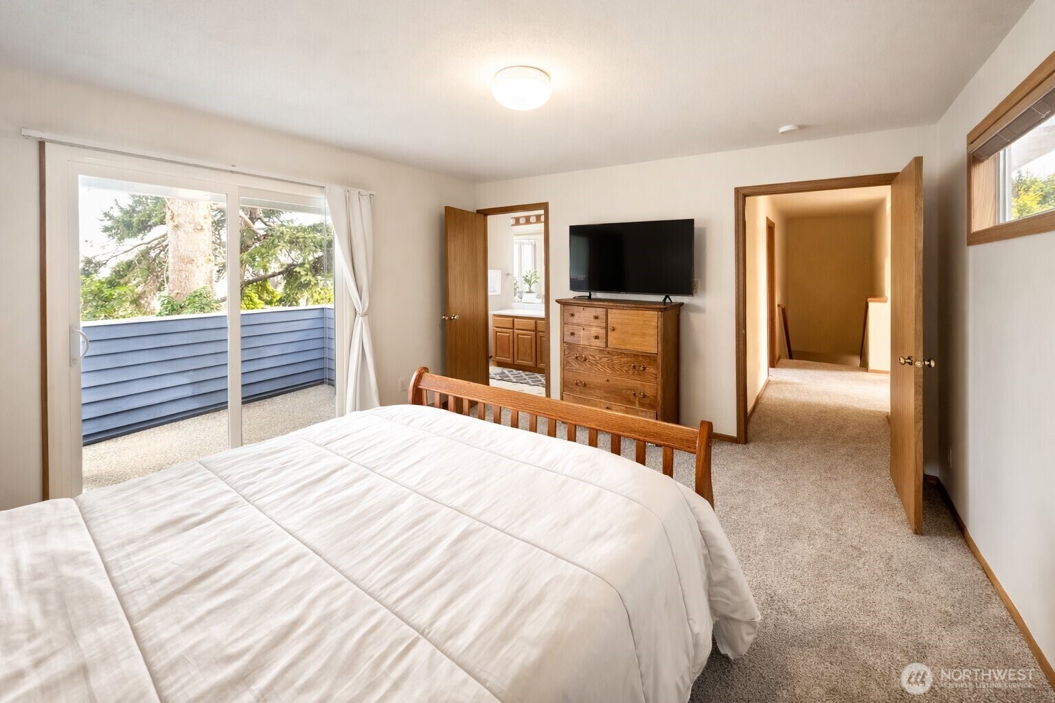 630 90th Street Southwest, Unit A/B Everett, WA 98204 - Photo 8 of 22