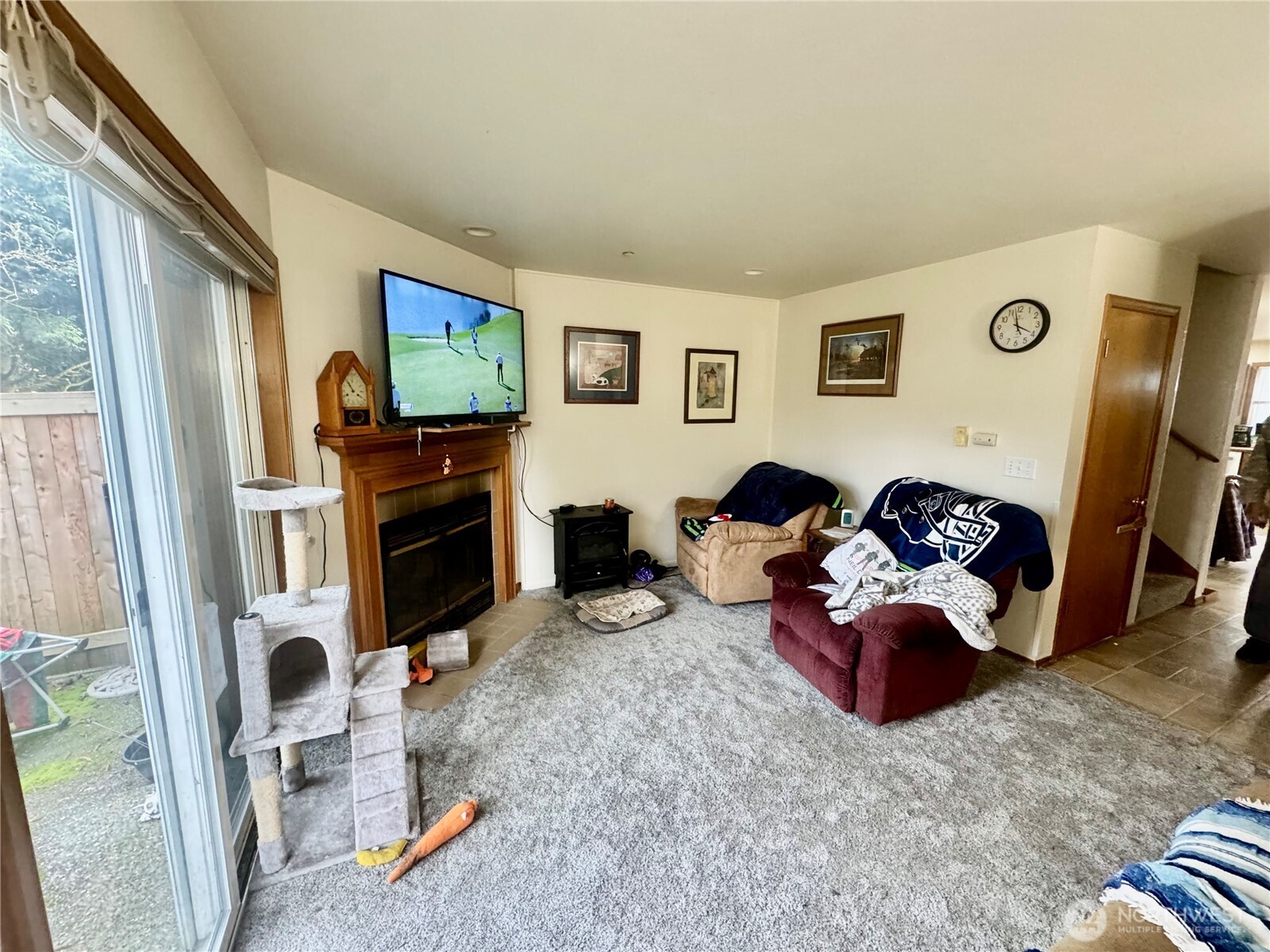 630 90th Street Southwest, Unit A/B Everett, WA 98204 - Photo 9 of 23