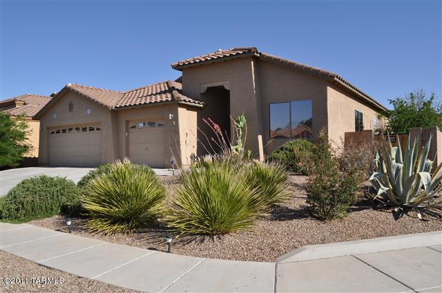 5726 West Desert Portal Road Tucson, AZ 85735 - Photo 2 of 25