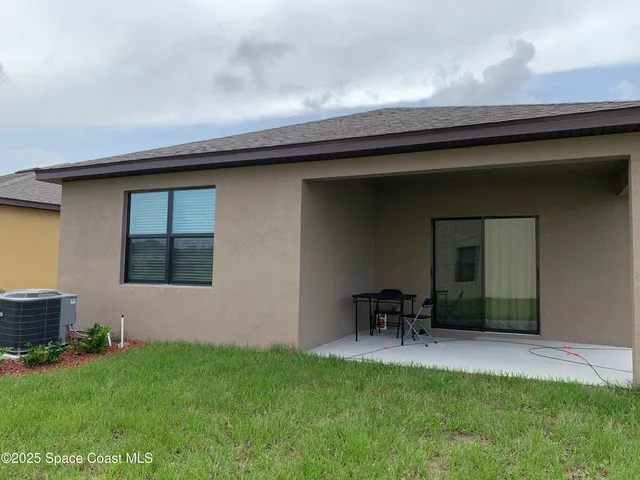 a view of a city with lot of buildings