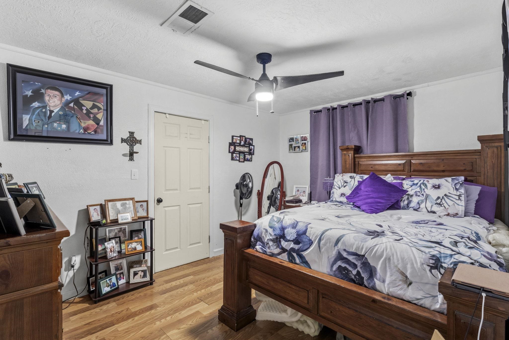 1230 Orange Street Vidor, TX 77662 - Photo 9 of 15