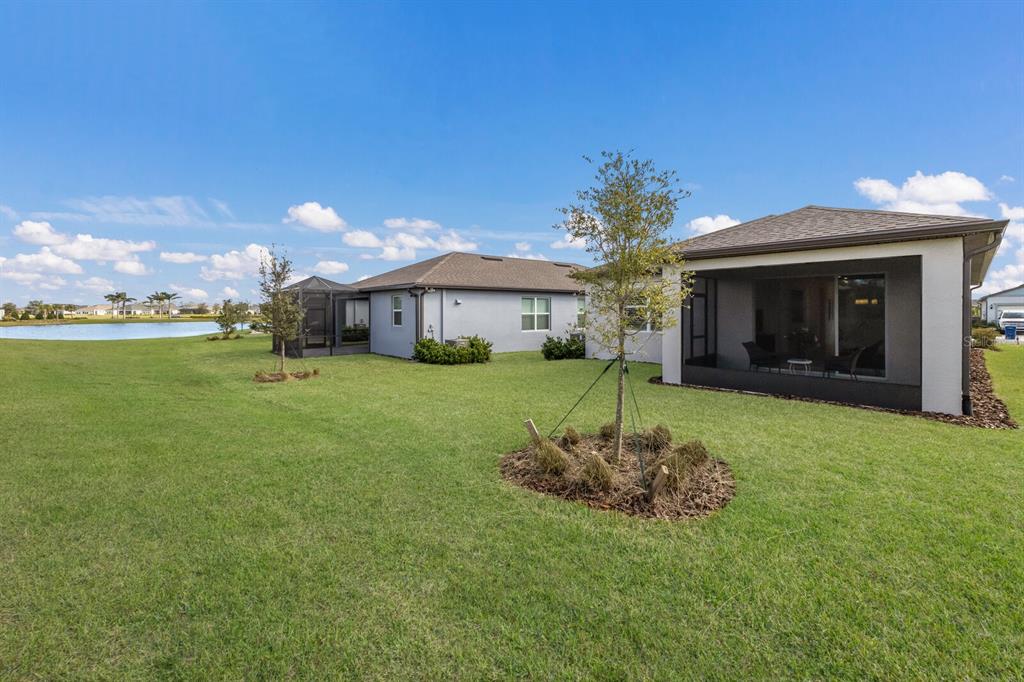 10470 Spring Tide Way Palmetto, FL 34221 - Photo 3 of 59 Gallery Image 3