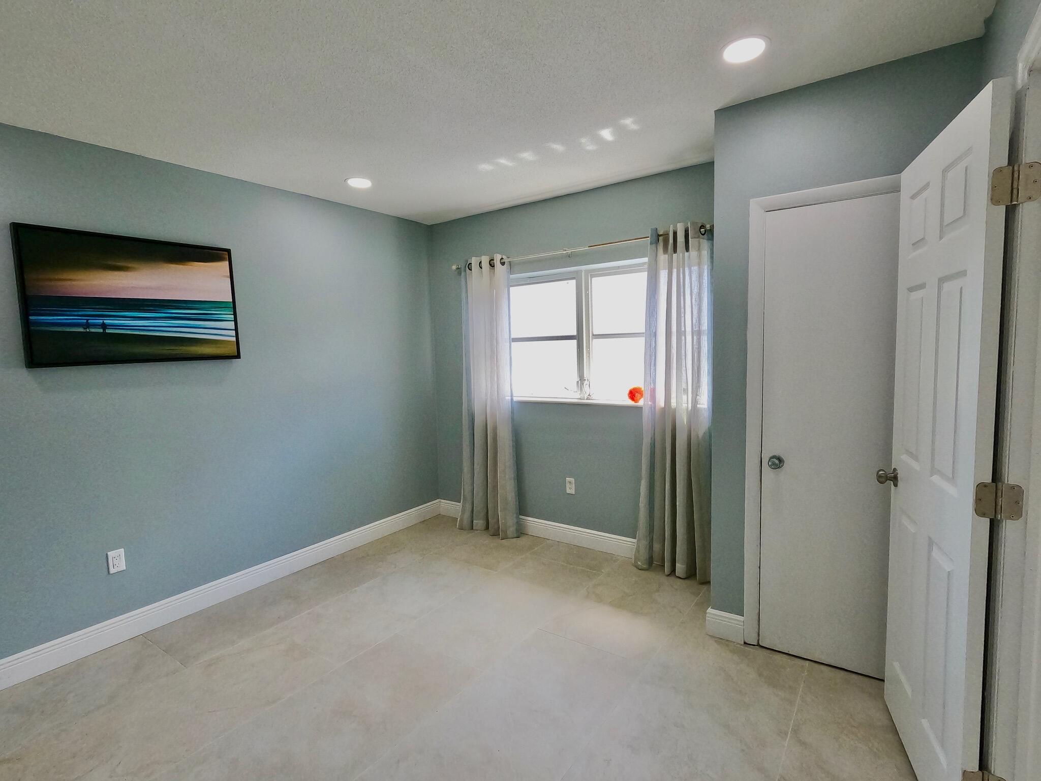 382 East Royal Palm Road, Unit 80 Boca Raton, FL 33432 - Photo 6 of 8 GOPR1322