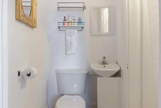 $425,000 | 3 Alexander Reed Road, Richmond, ME 04357