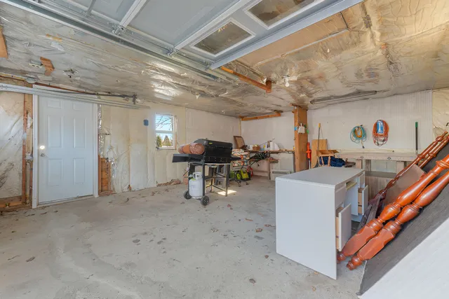 $450,000 | 3 Alexander Reed Road, Richmond, ME 04357