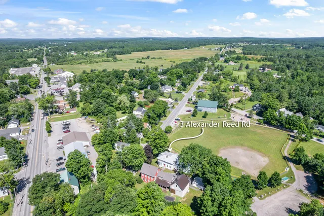 $425,000 | 3 Alexander Reed Road, Richmond, ME 04357
