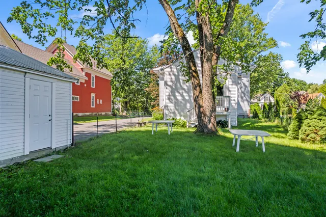 $425,000 | 3 Alexander Reed Road, Richmond, ME 04357