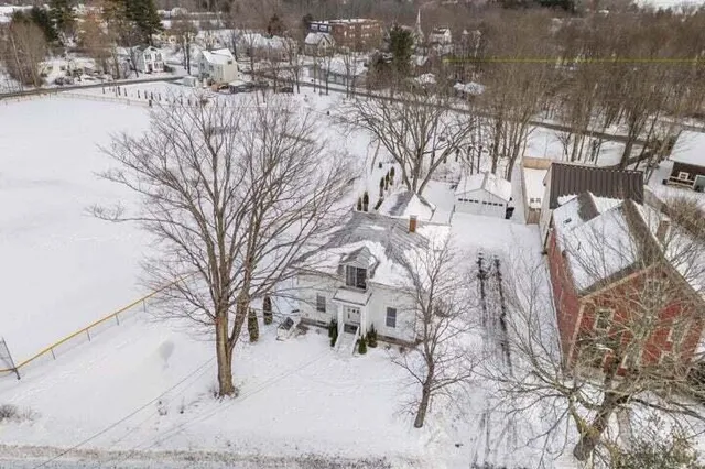 $425,000 | 3 Alexander Reed Road, Richmond, ME 04357