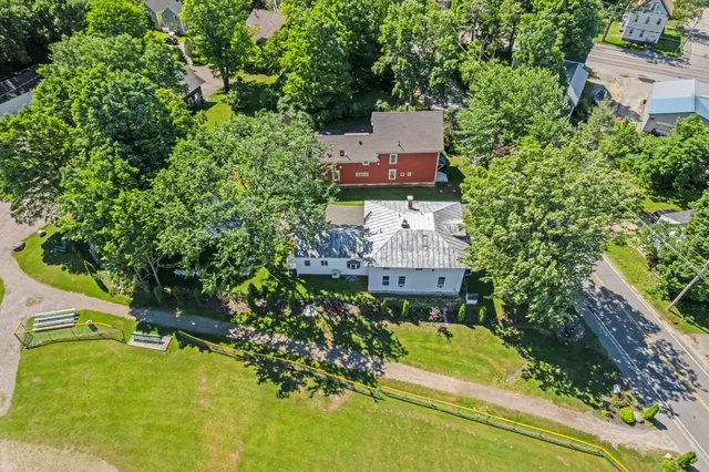 $450,000 | 3 Alexander Reed Road, Richmond, ME 04357