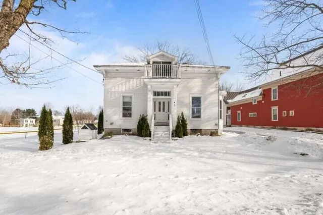 $425,000 | 3 Alexander Reed Road, Richmond, ME 04357