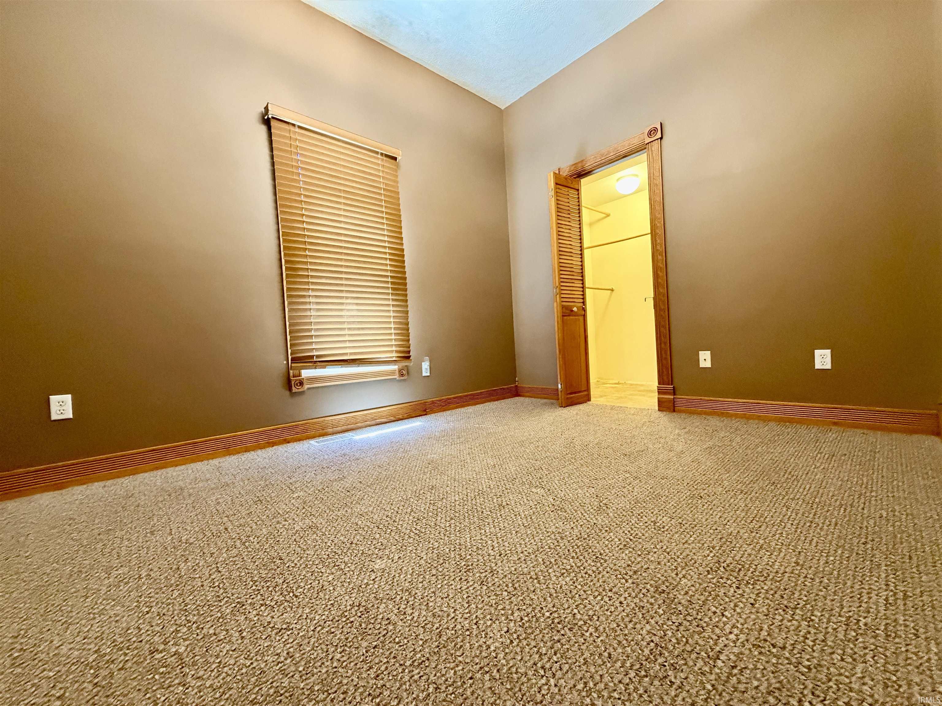 1915 7th Street Bedford, IN 47421 - Photo 21 of 28