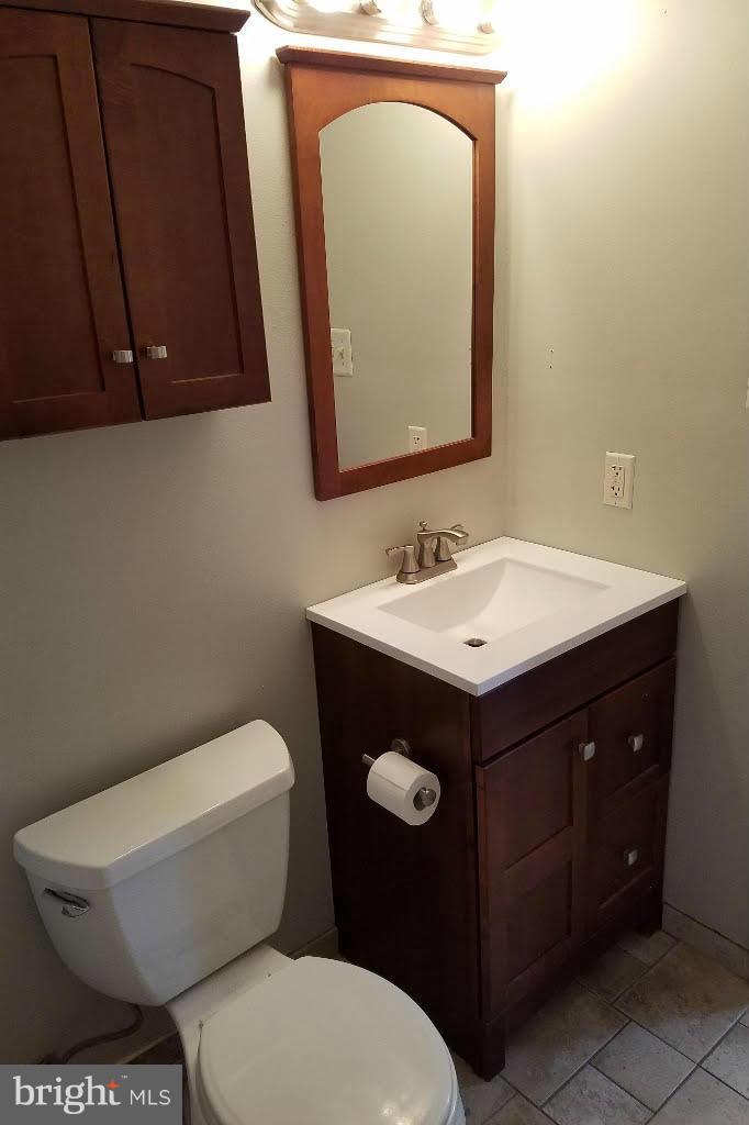 10110 Trinity Lane Manassas, VA 20110 - Photo 18 of 30 Bath (Master)