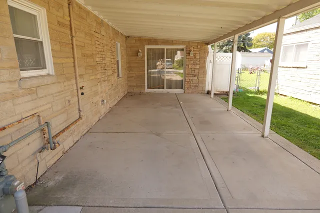 a view of front door of the house