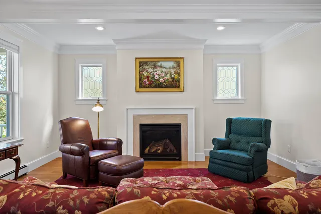 $950,000 | 5 Traditional Street, Scarborough, ME 04074