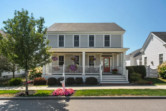 $950,000 | 5 Traditional Street, Scarborough, ME 04074