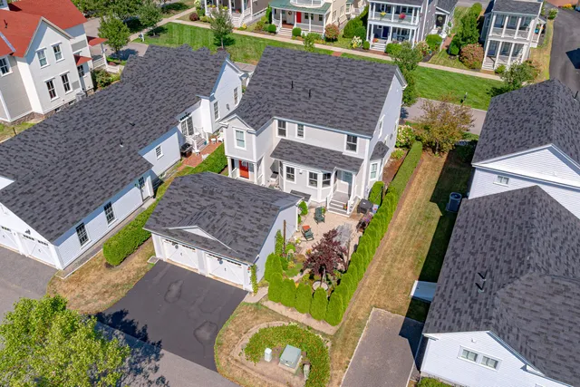 $950,000 | 5 Traditional Street, Scarborough, ME 04074