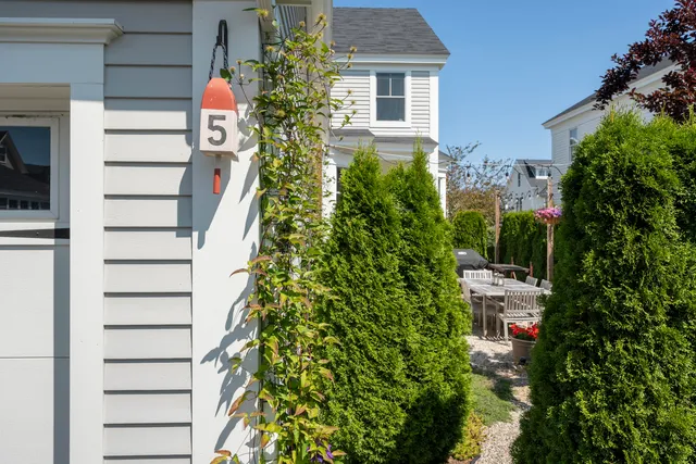 $950,000 | 5 Traditional Street, Scarborough, ME 04074