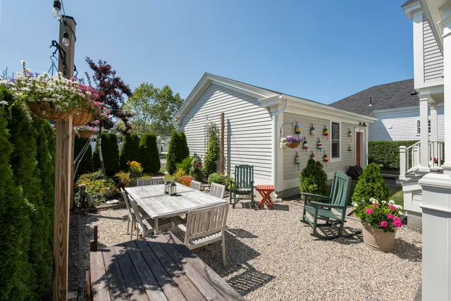 $950,000 | 5 Traditional Street, Scarborough, ME 04074