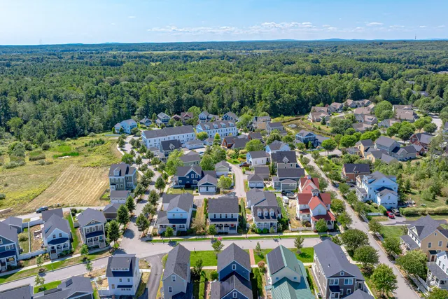 $950,000 | 5 Traditional Street, Scarborough, ME 04074