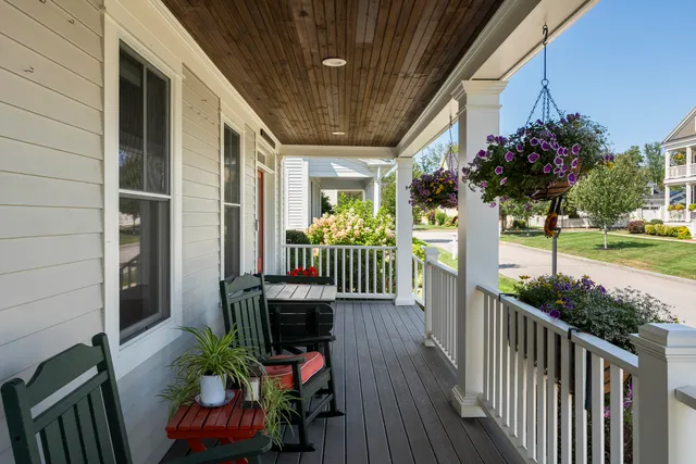 $950,000 | 5 Traditional Street, Scarborough, ME 04074