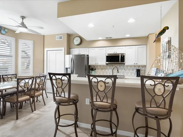 $269,000 | 2700 Cypress Trace Circle, Unit 3118, Naples, FL 34119