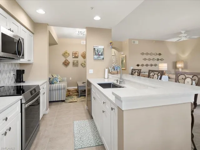 $269,000 | 2700 Cypress Trace Circle, Unit 3118, Naples, FL 34119