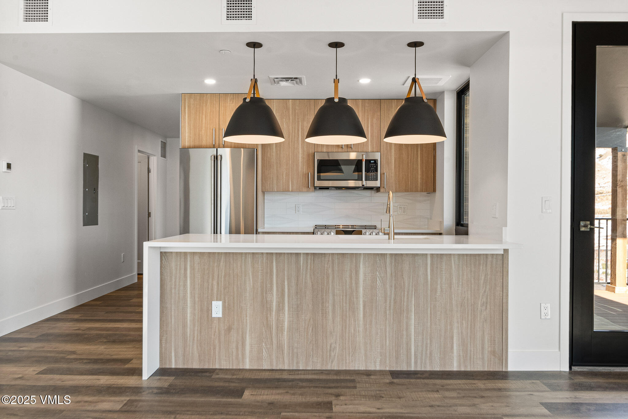 91 Mount Hope Circle, Unit G302 Eagle, CO 81631 - Photo 7 of 14 Kitchen