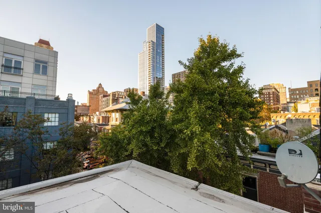 $650,000 | 1238 Waverly Street, Philadelphia, PA 19147