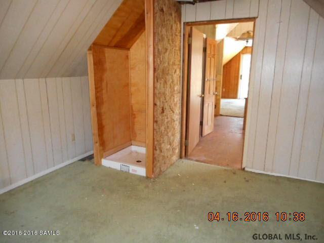 356 Diamond Point Road Diamond Point, NY 12824 - Photo 28 of 34 Photo 29