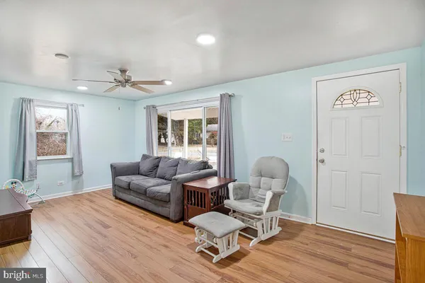 $264,900 | 26408 Hillendale Road, Hollywood, MD 20636