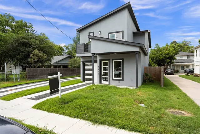 $719,000 | 3611 Munson Street, Austin, TX 78721