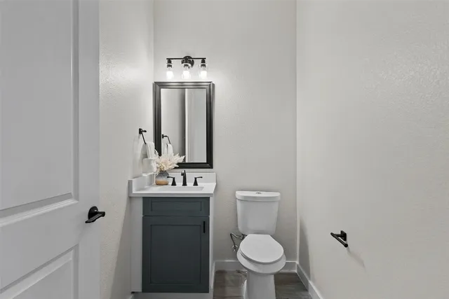 $719,000 | 3611 Munson Street, Austin, TX 78721