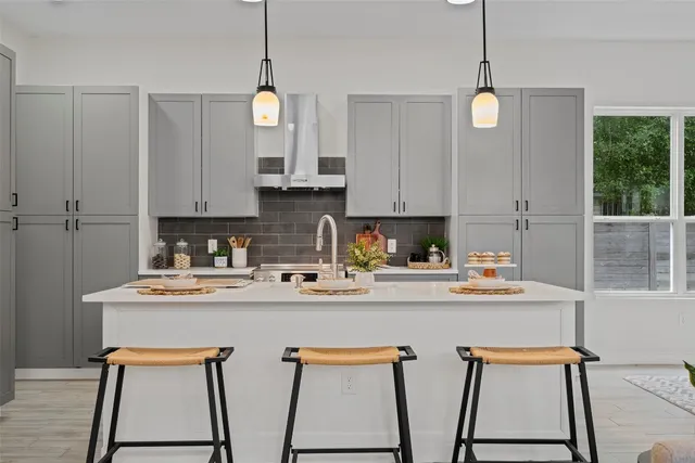 $719,000 | 3611 Munson Street, Austin, TX 78721