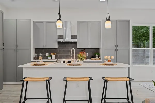 $625,000 | 3611 Munson Street, Austin, TX 78721