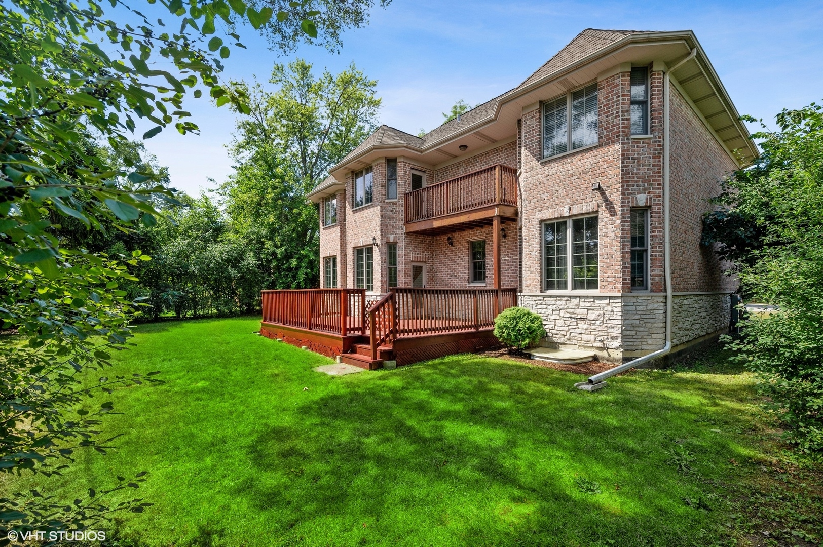 1347 Prairie Lawn Road Glenview, IL 60026 - Photo 2 of 35