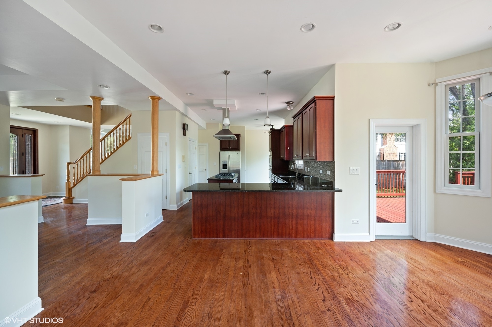 1347 Prairie Lawn Road Glenview, IL 60026 - Photo 18 of 35