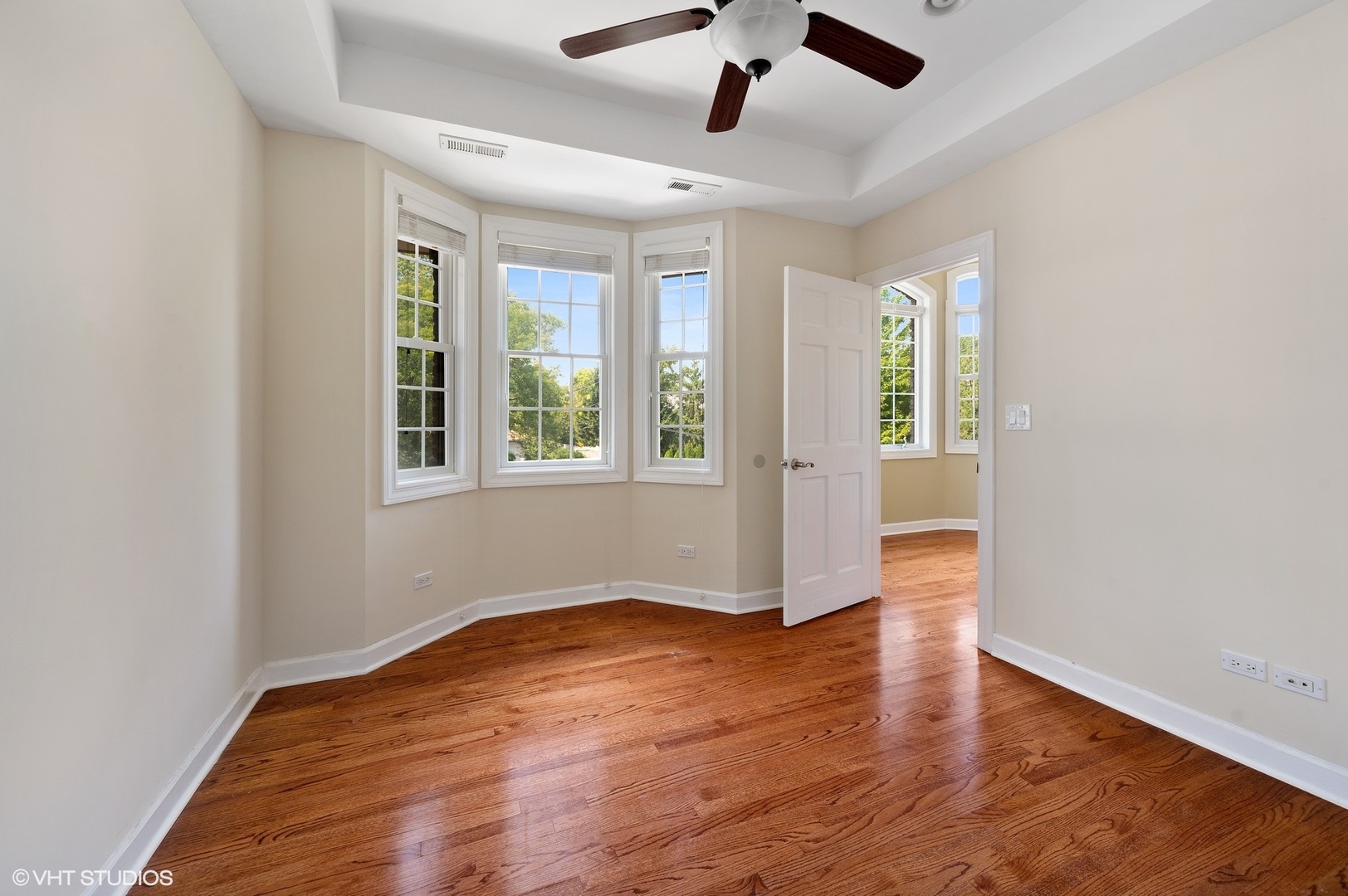 1347 Prairie Lawn Road Glenview, IL 60026 - Photo 27 of 35