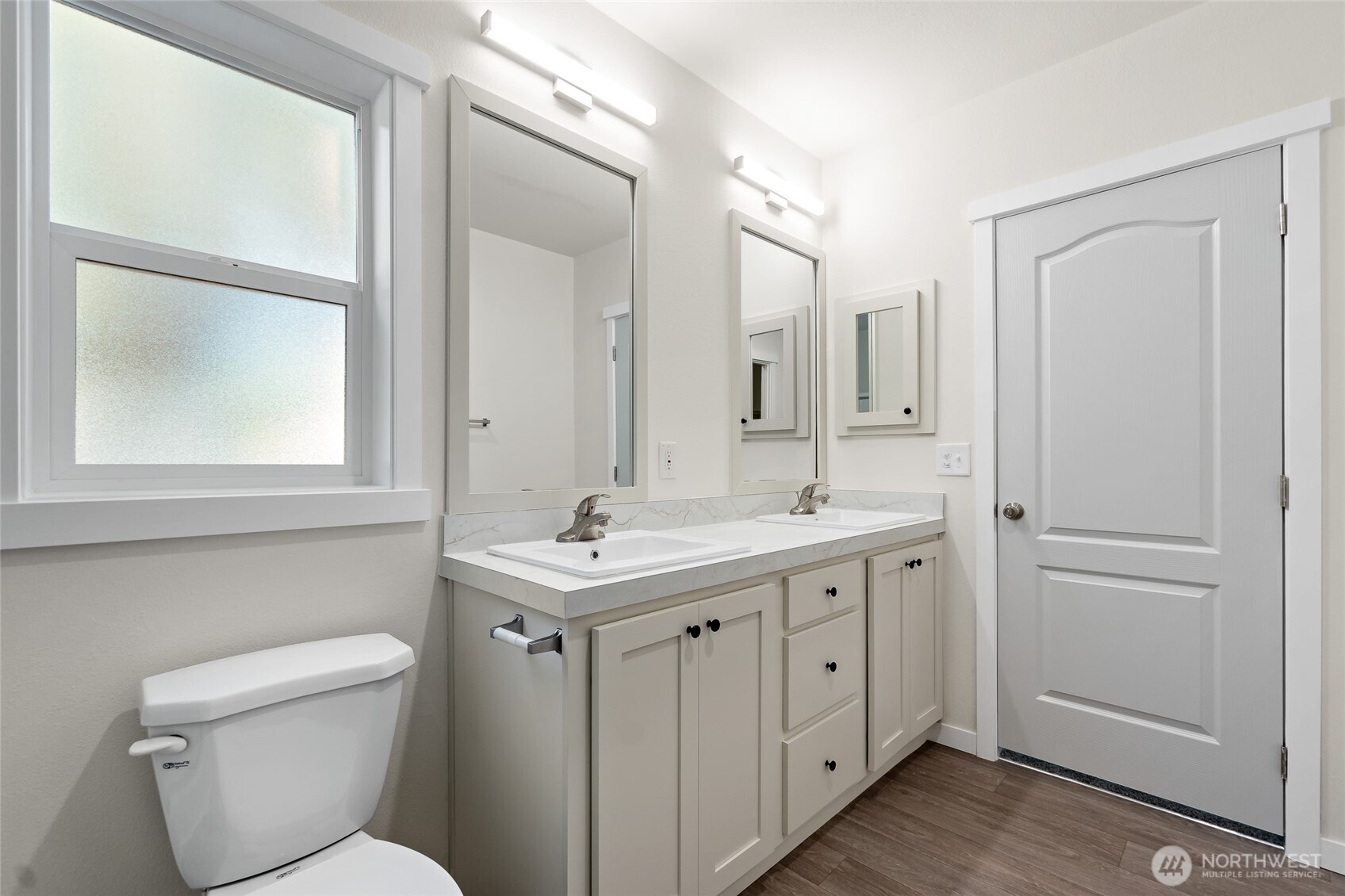 141 West Delight Park Road Shelton, WA 98584 - Photo 16 of 30 a bathroom with a toilet sink and mirror