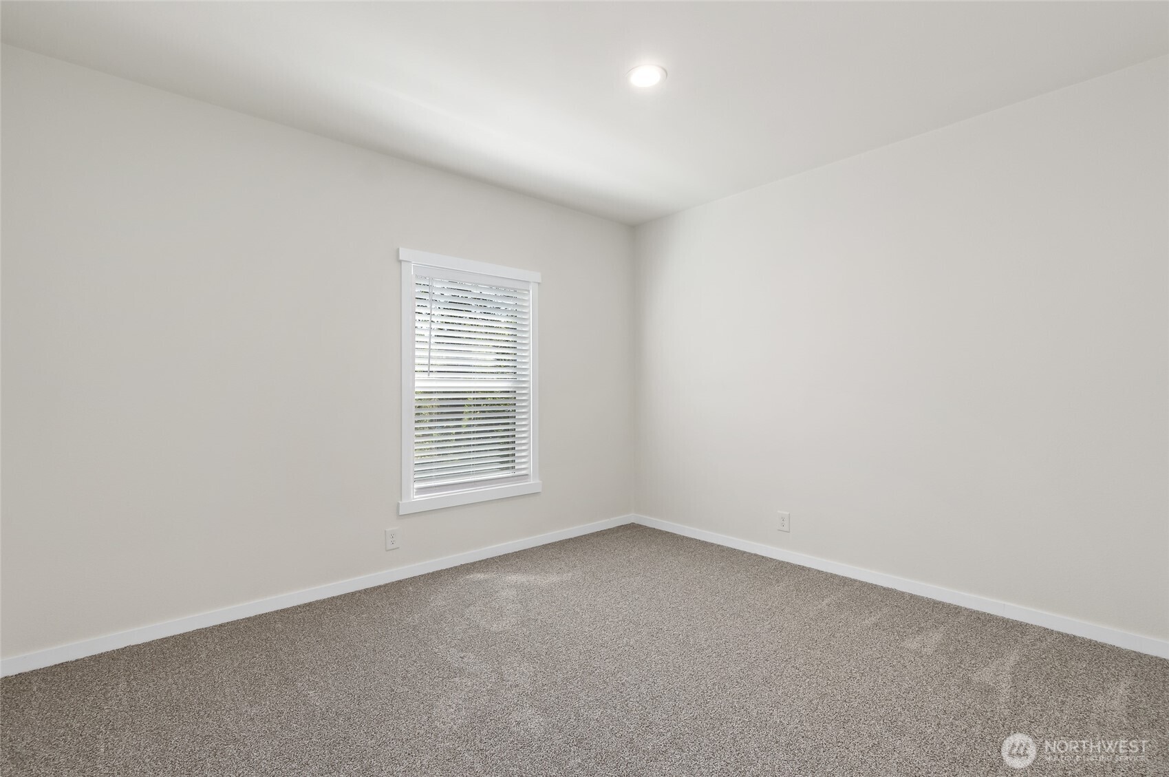 141 West Delight Park Road Shelton, WA 98584 - Photo 20 of 30 an empty room with a window