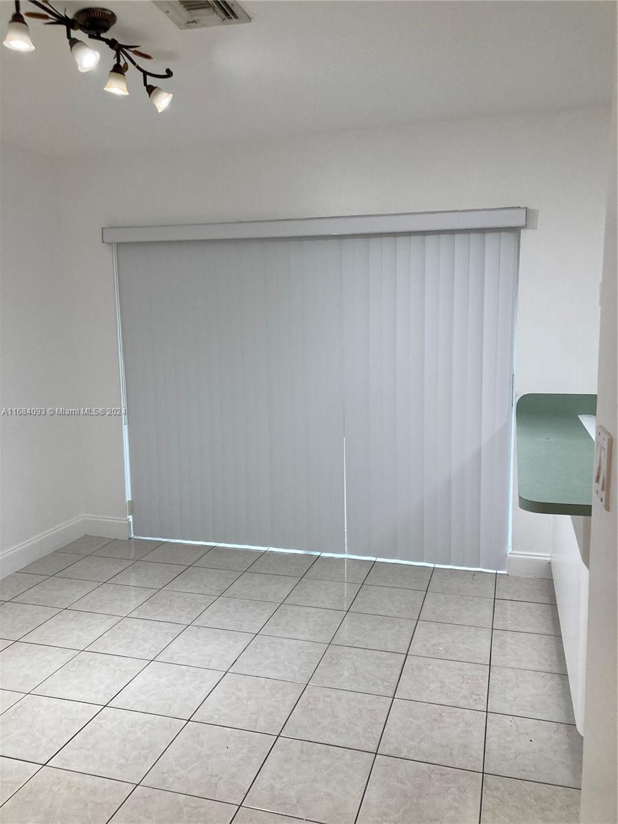 13731 Southwest 84th Street, Unit E Miami, FL 33143 - Photo 13 of 19