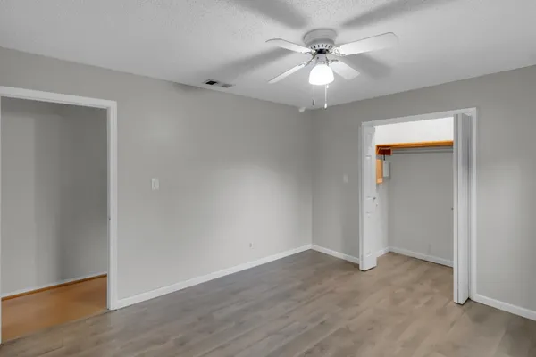$3,100 | 300 Wildwood Street, Mary Esther, FL 32569