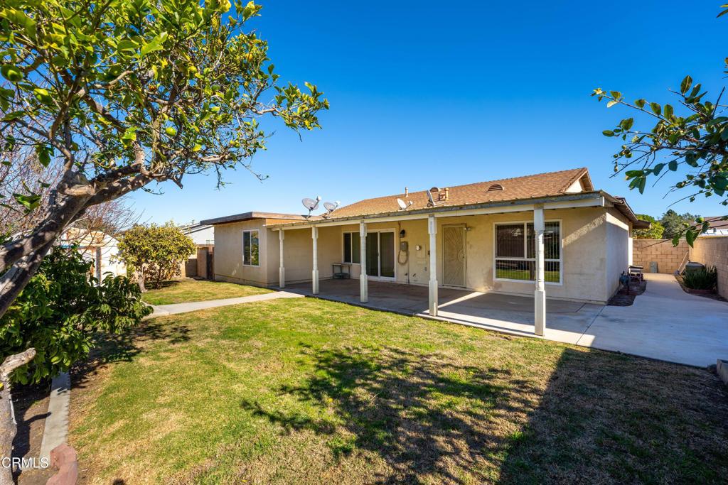 1511 Fathom Drive Oxnard, CA 93035 - Photo 25 of 29 a house view with a garden space