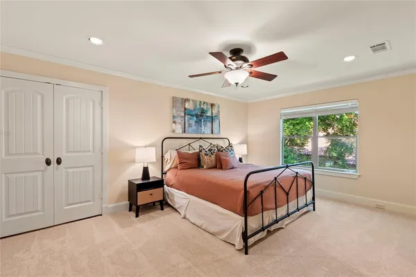 $1,875,000 | 636 Turner Drive, Trinidad, TX 75163